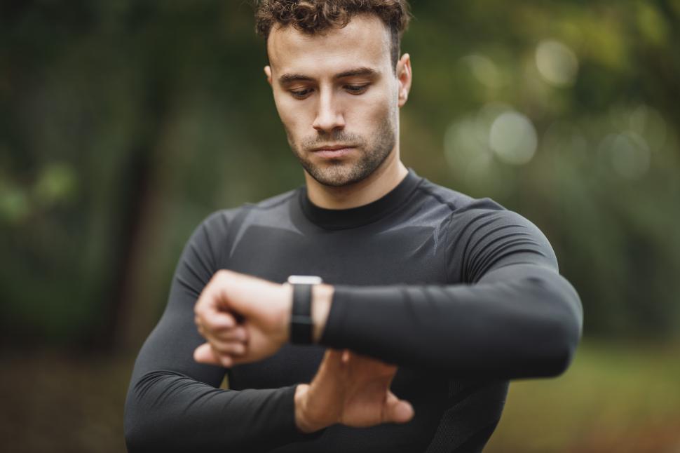When is the Best Time to Go to the Gym? The Ultimate Science-Backed Guide
