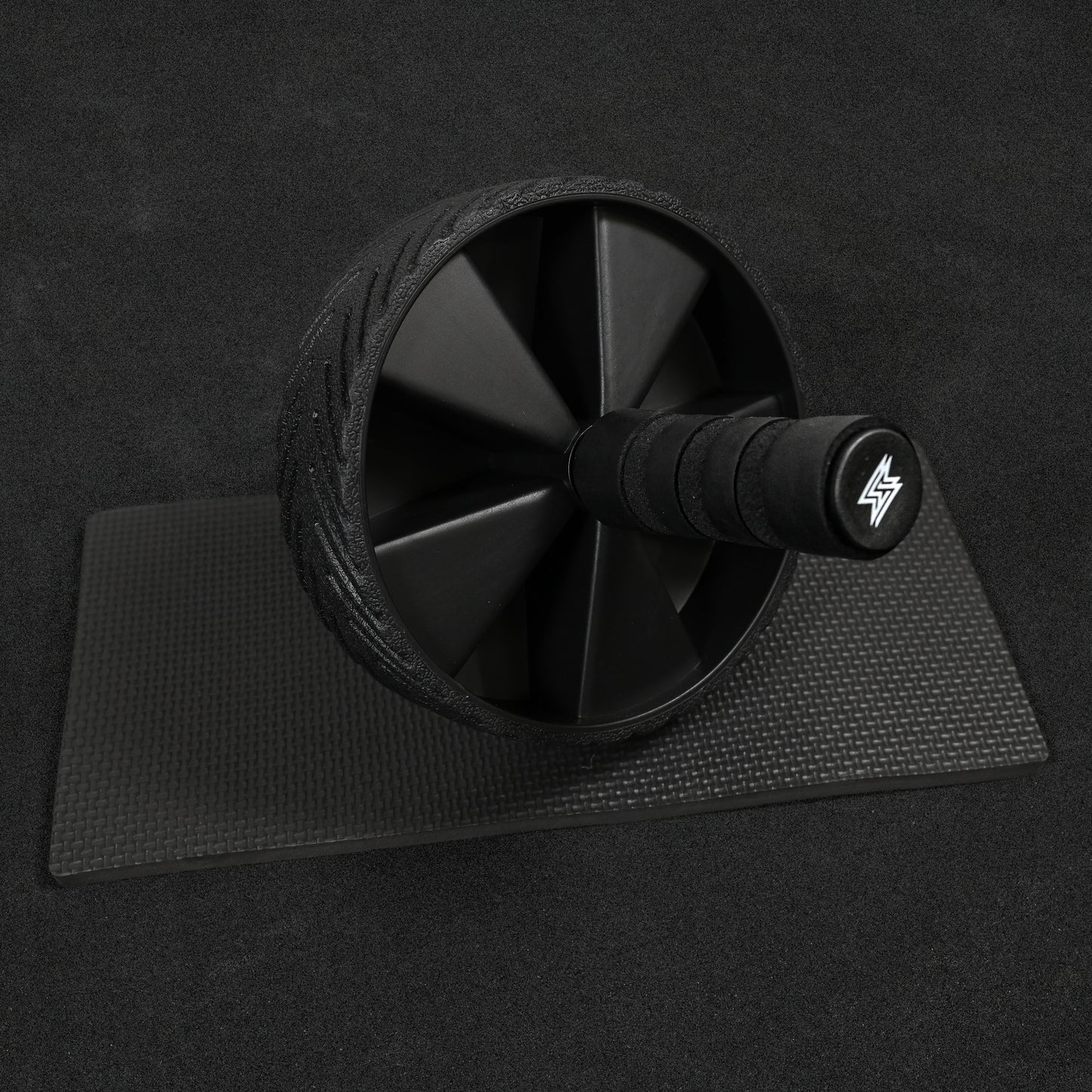 GymSets Ab Roller & Mat