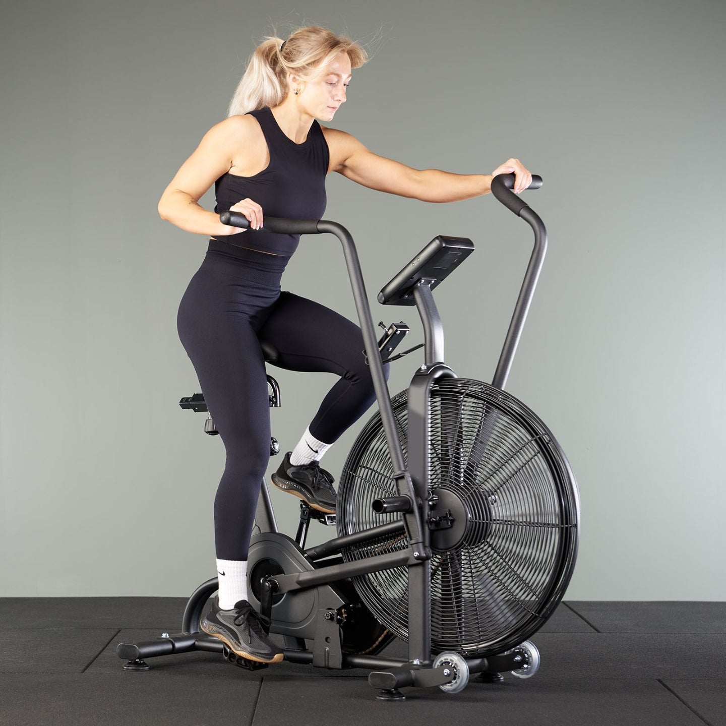 Assault Bike - Fitness Electronic Air Bicycle Home Gym Cycling Machine