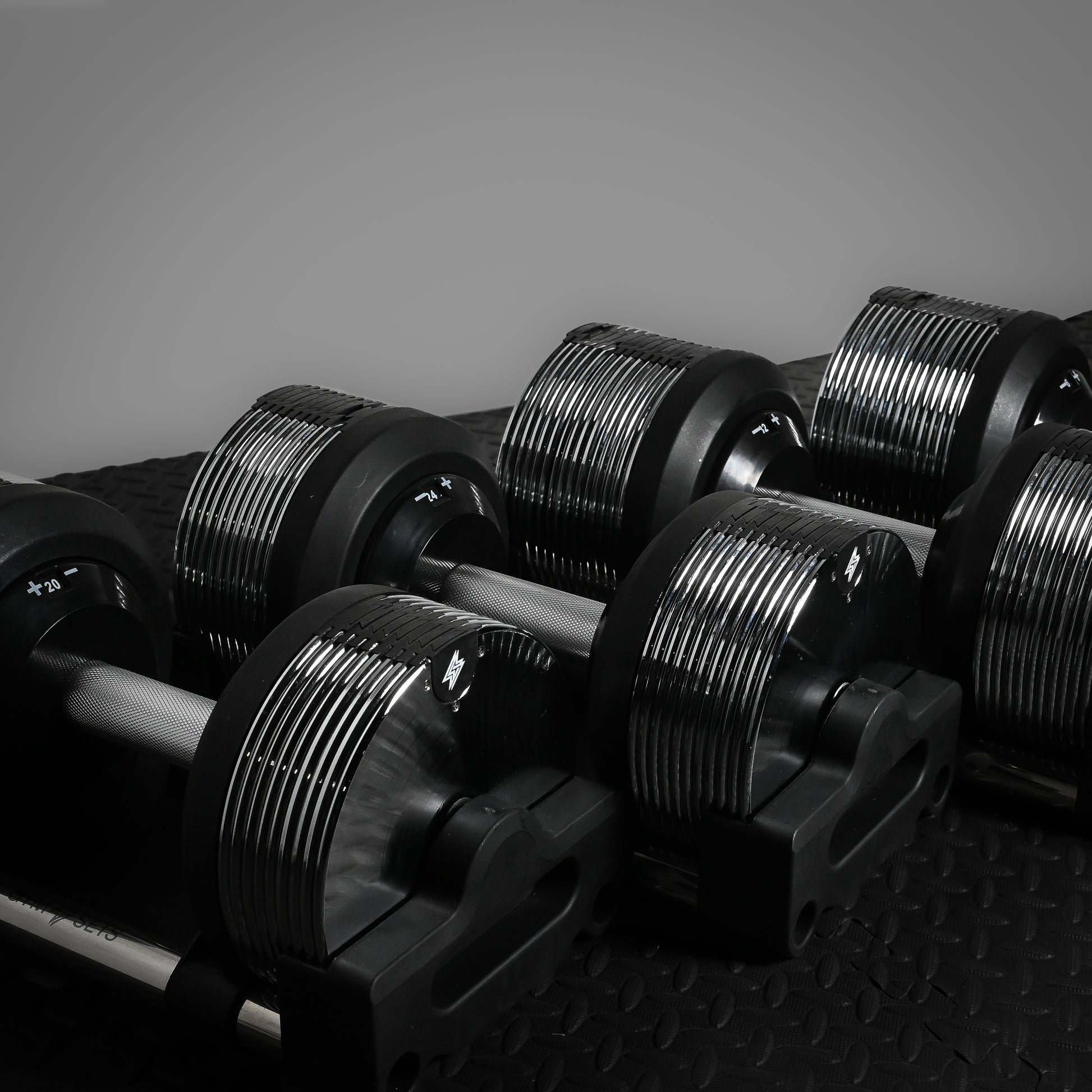 Chrome Adjustable Dumbbells 3-36kg – Premium Commercial Metal