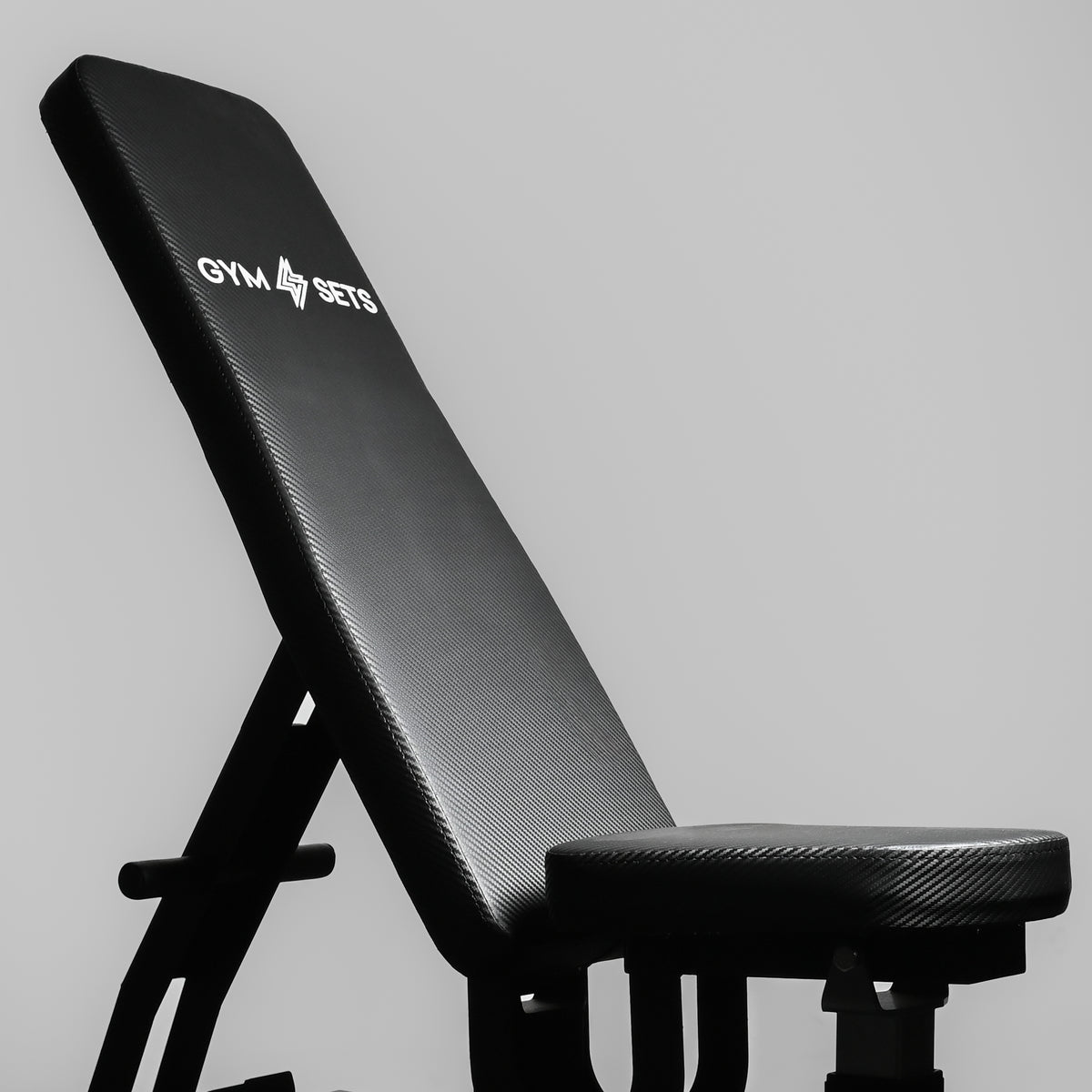 GymSets Commercial Curved Weight Bench