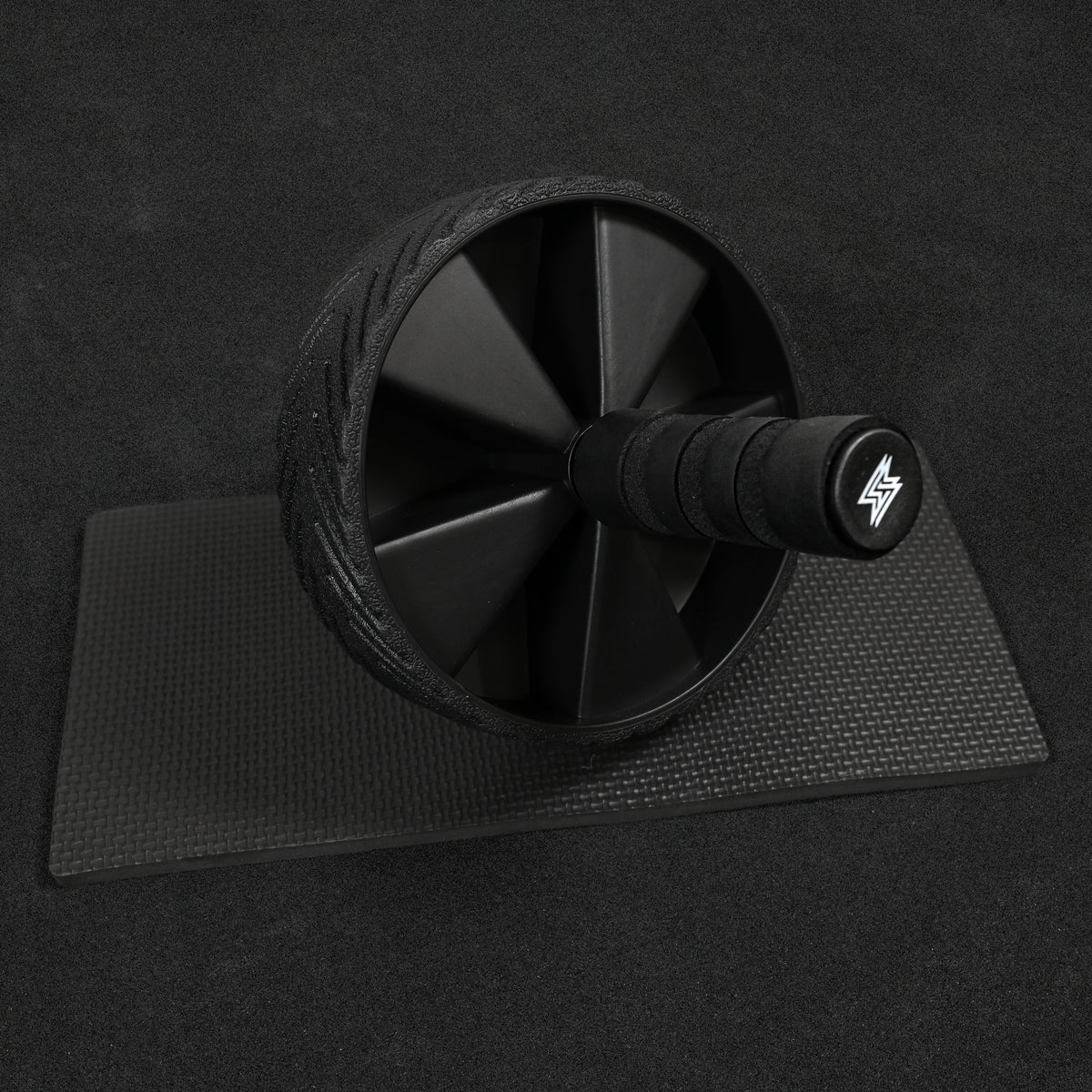 GymSets Double Wheel Ab Roller With Knee Support Mat