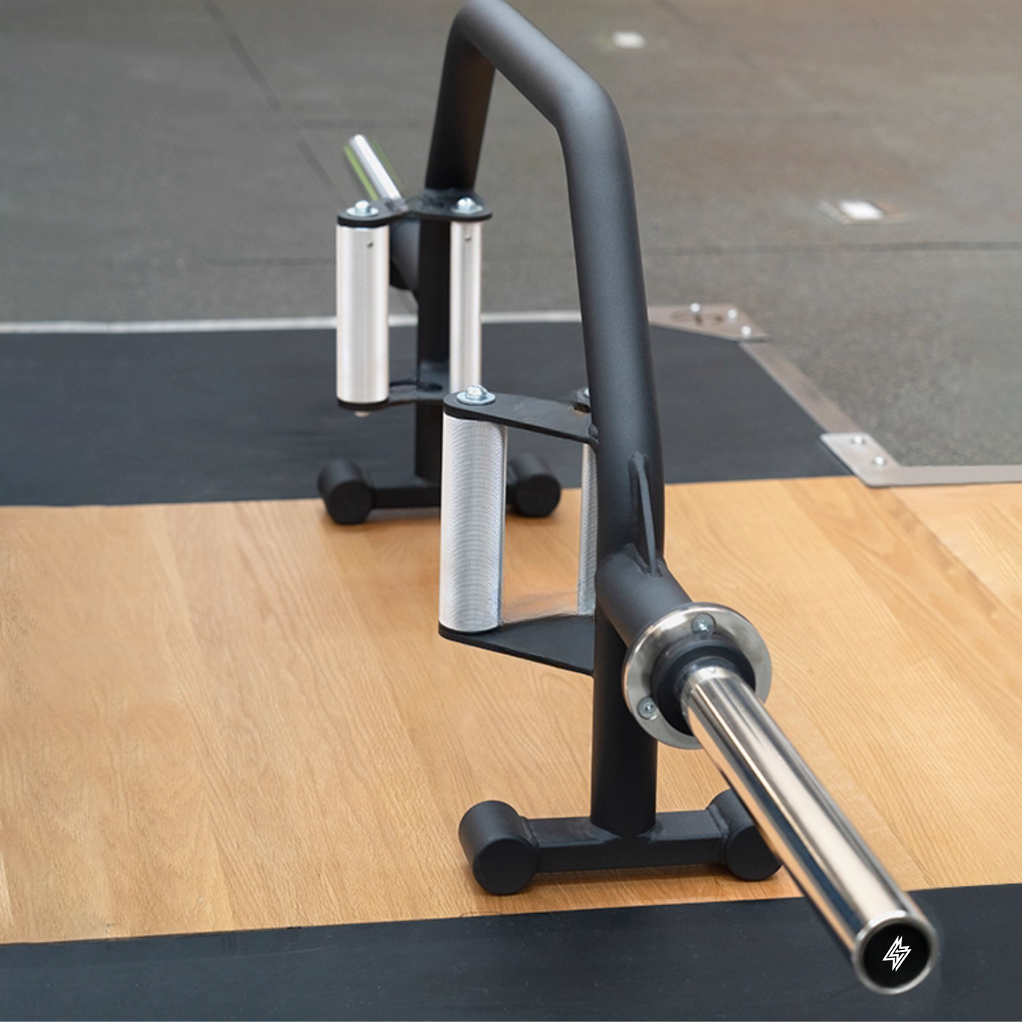 GymSets Open Hex Bar, open-entry design , dual grip heights, heavy duty