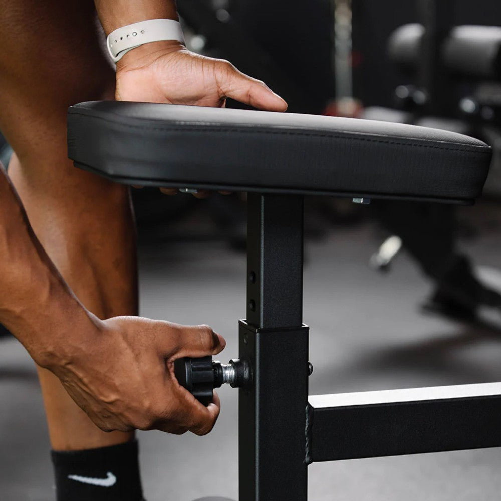 GymSets Seated Row Machine